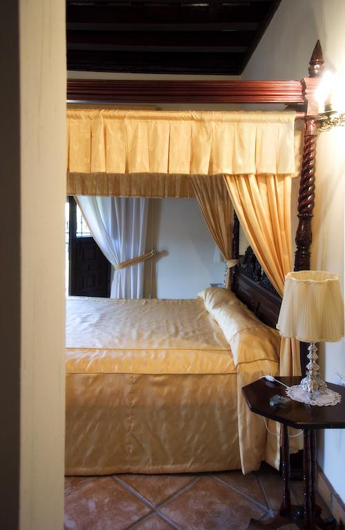 Carmen De Los Chapiteles Hotel Granada Kamer foto